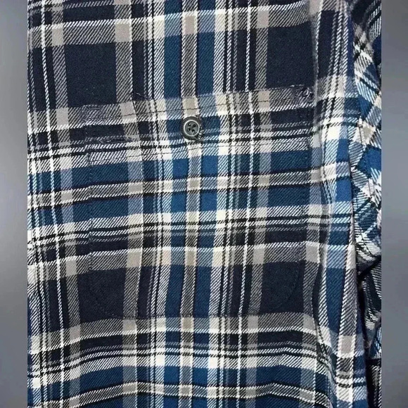 Vintage Woolrich Plaid Flannel Shirt in classic blue, white, black, and gray. - Picture 2 of 8